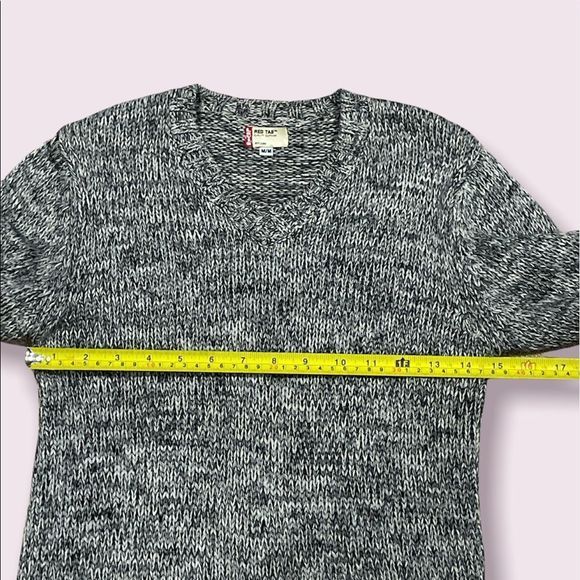 Levi’s red tab knitted sweater size Medium - Picture 4 of 4